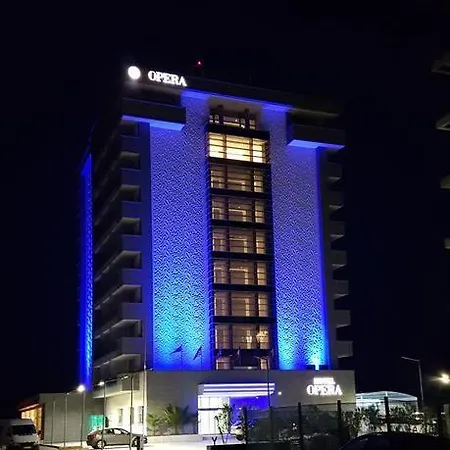 Ayka * Mamaia