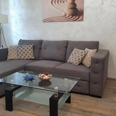 Apartment Ayka Mamaia